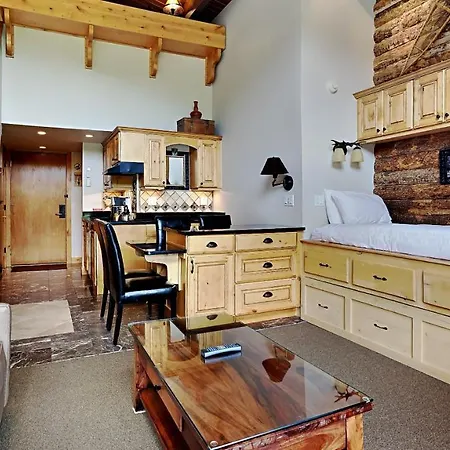 Timberline Condominiums Studio Loft Deluxe Unit 317
